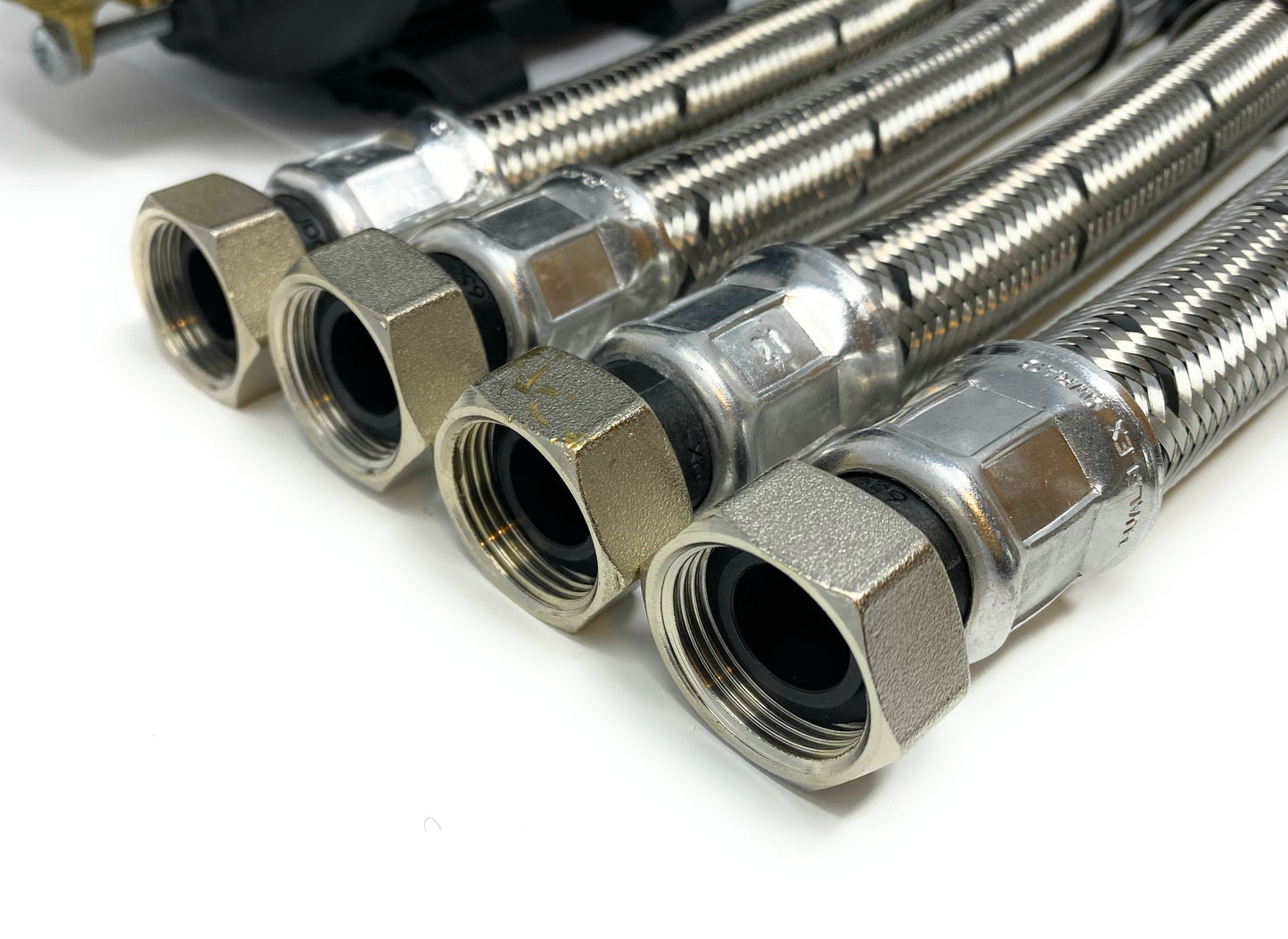 2022 Model Stuart Turner Monsoon 2 Bar Standard Positive Pump (black) 46415 / 44423
